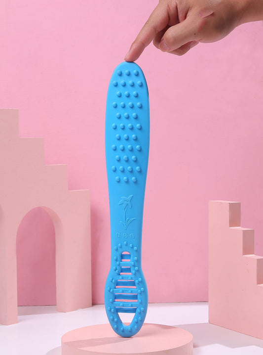 Get Your Groove On with the Meridian Pai Health Paibao Beating Back Beating Small Fitness Hammer – Your Ultimate Silicone Massage Sidekick for Health Preservation!